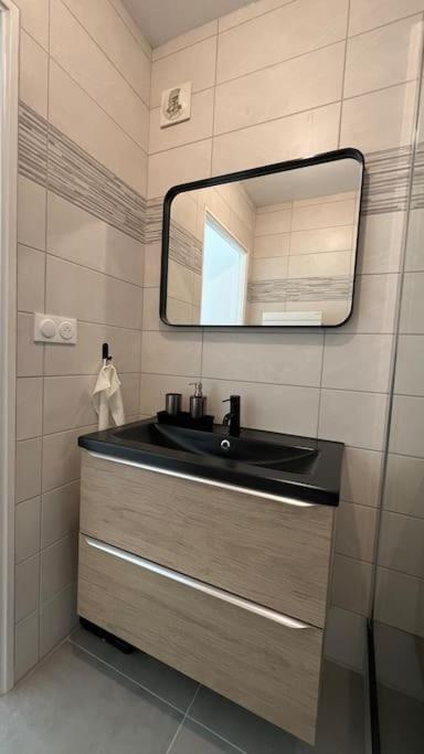Apartamento Le Nid Champenois Reims Exterior foto